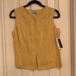 Jennifer Moore yellow shirt. New with tags.